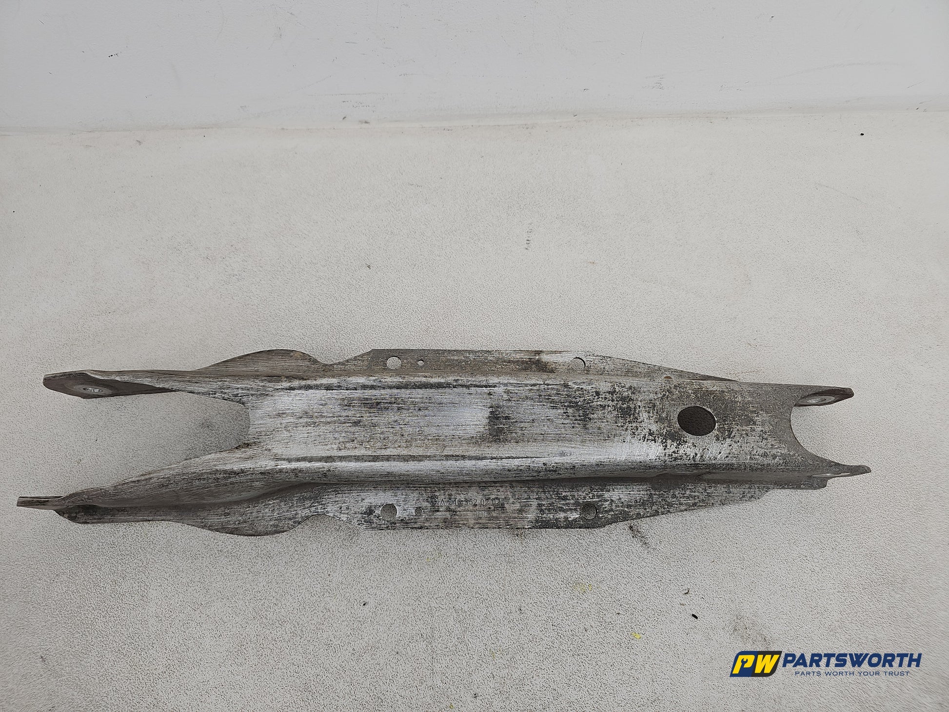 Suspension Arm Rear Wishbone RH 4