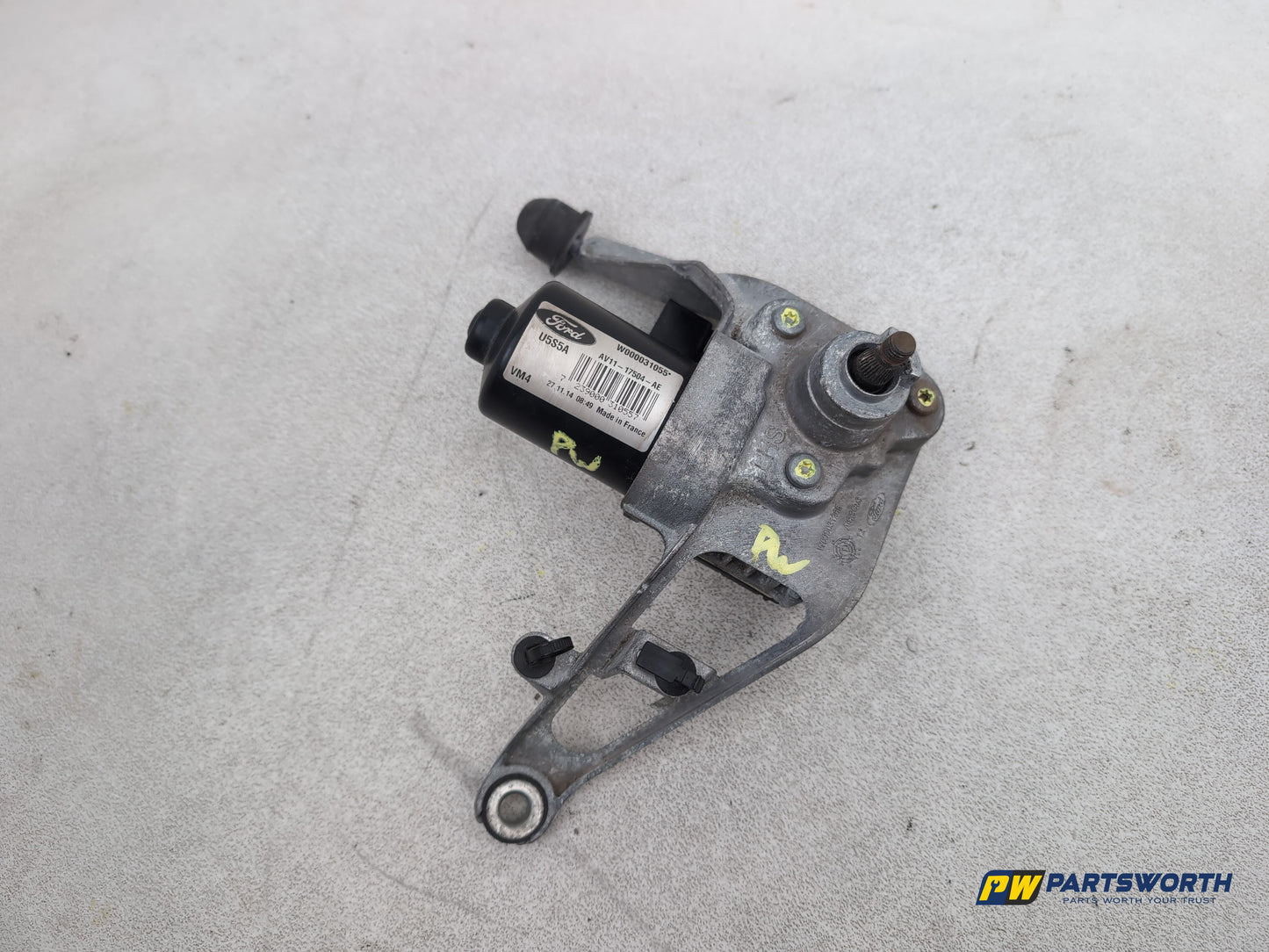 Wiper Motor Front 4