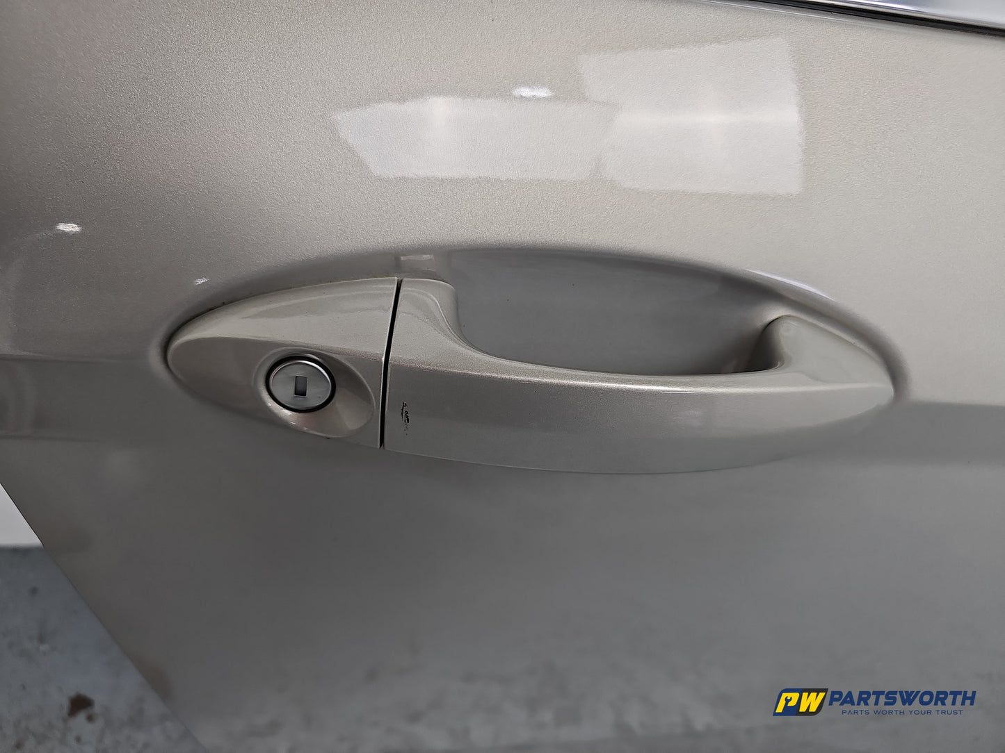 Door Front RH 4