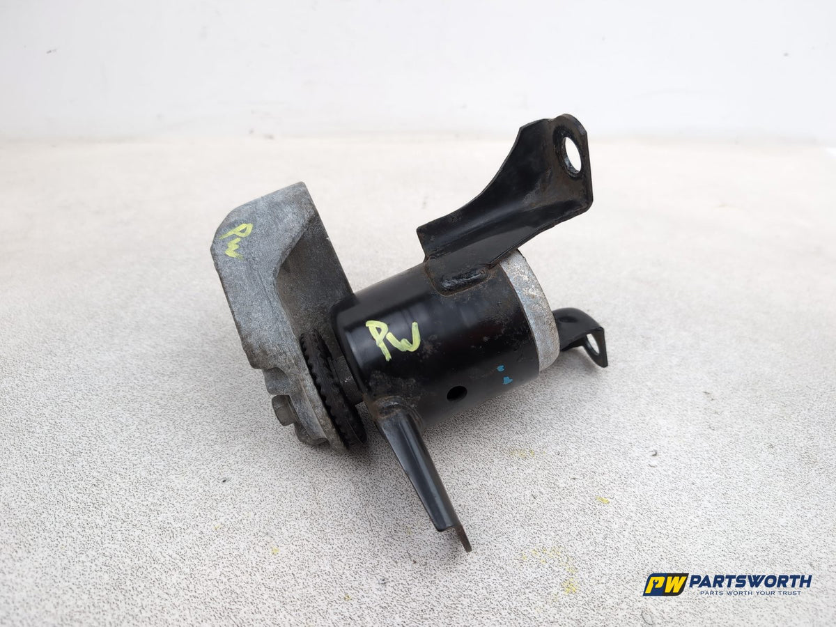 Engine Mounting Bracket 4