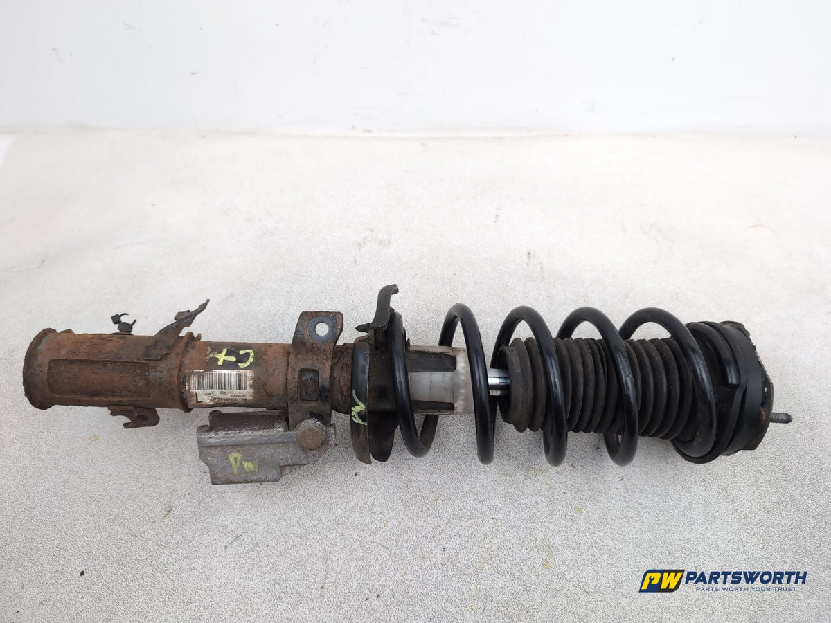 FRONT LEFT SUSPENSION LEG STRUT HUB 4