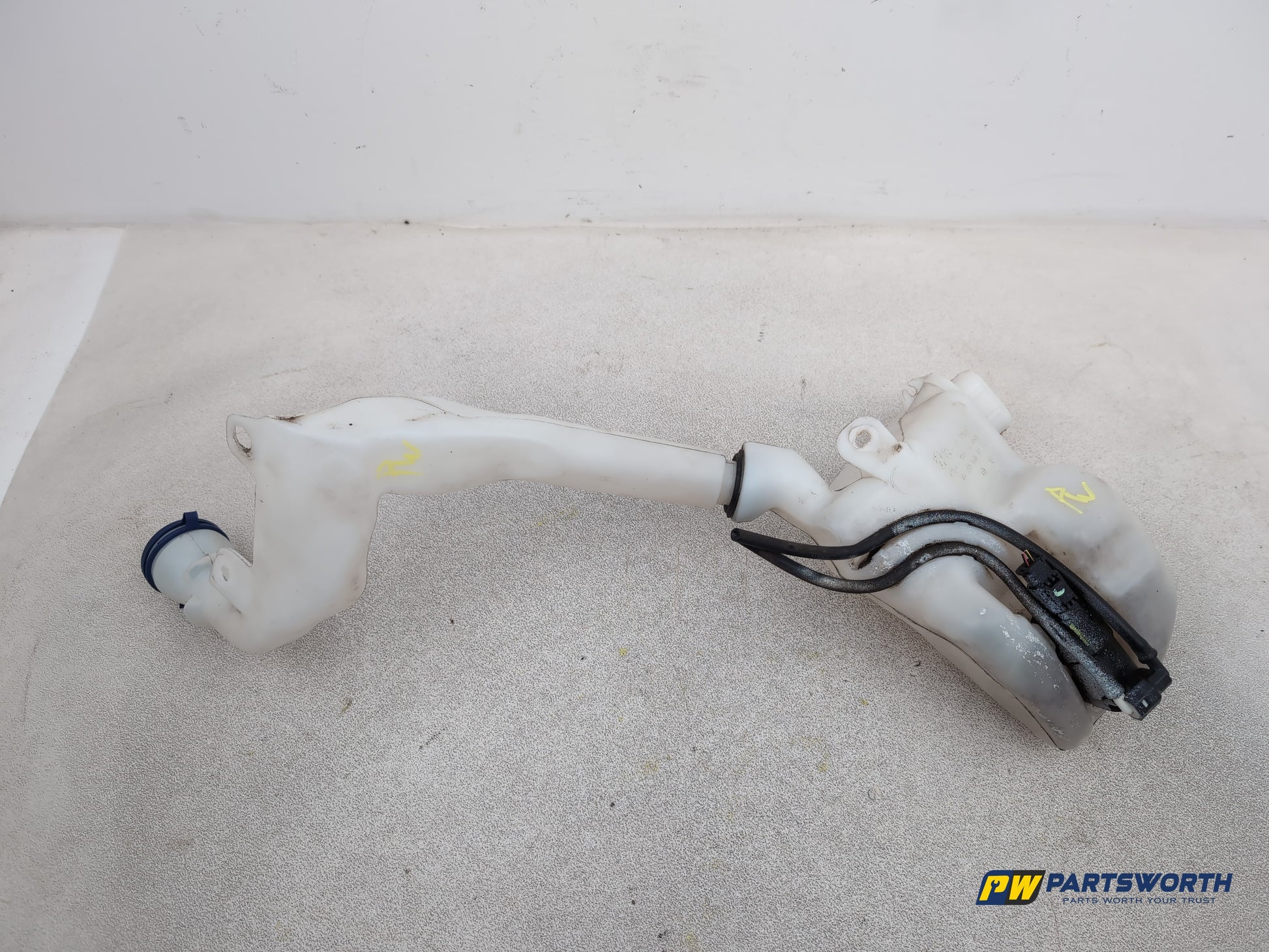 Washer Bottle Windscreen 4