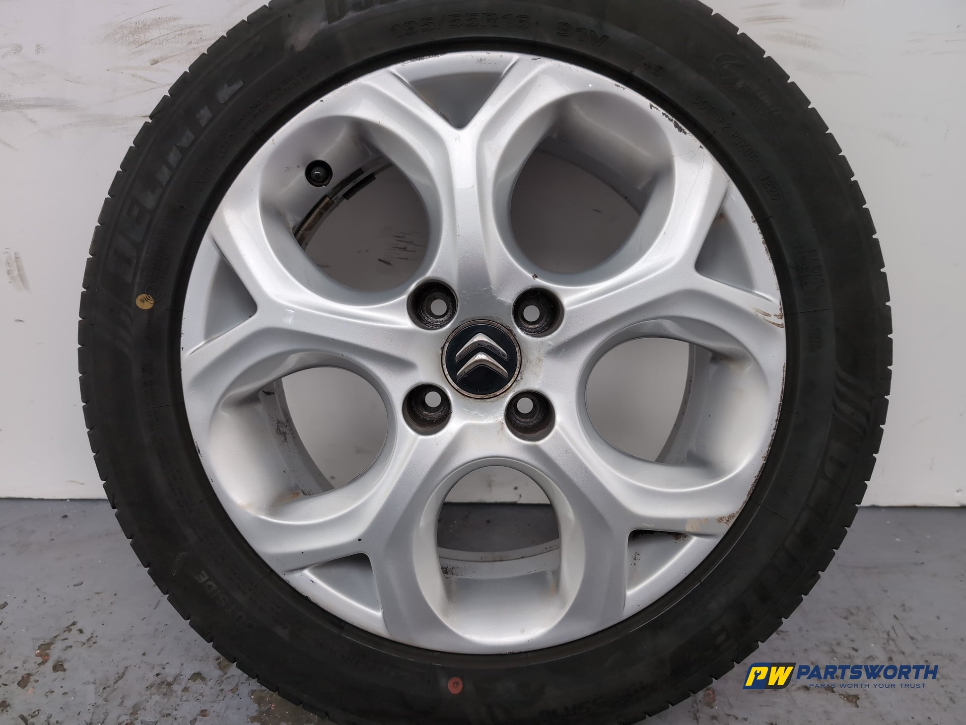 Wheel Road Alloy 4
