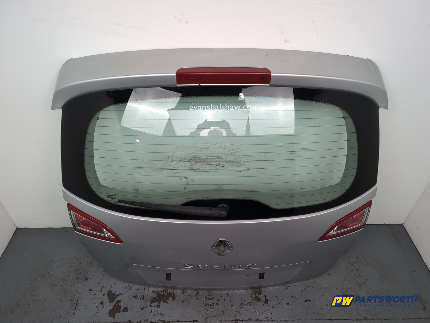 Boot Lid 4