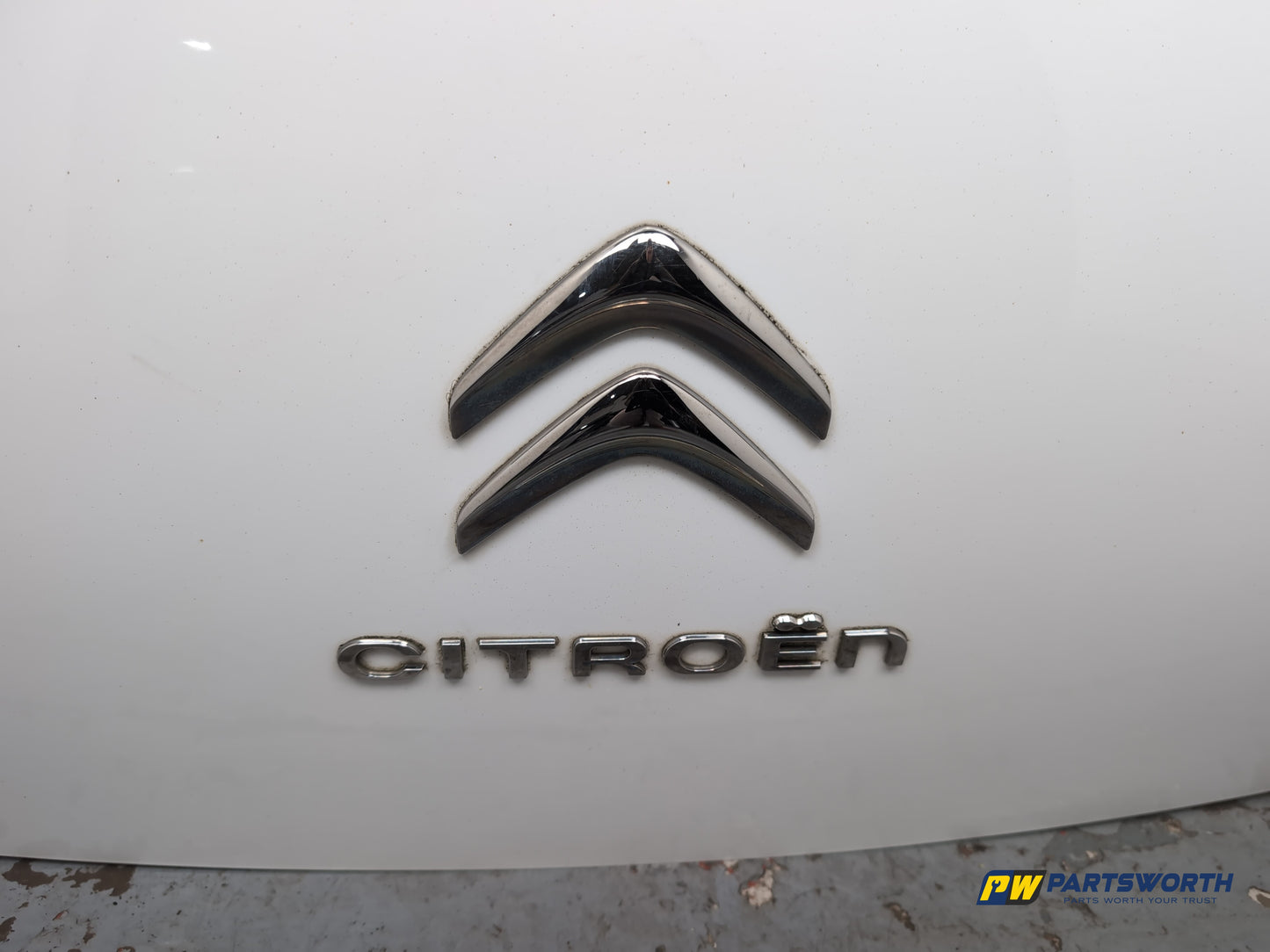 Boot Lid 14