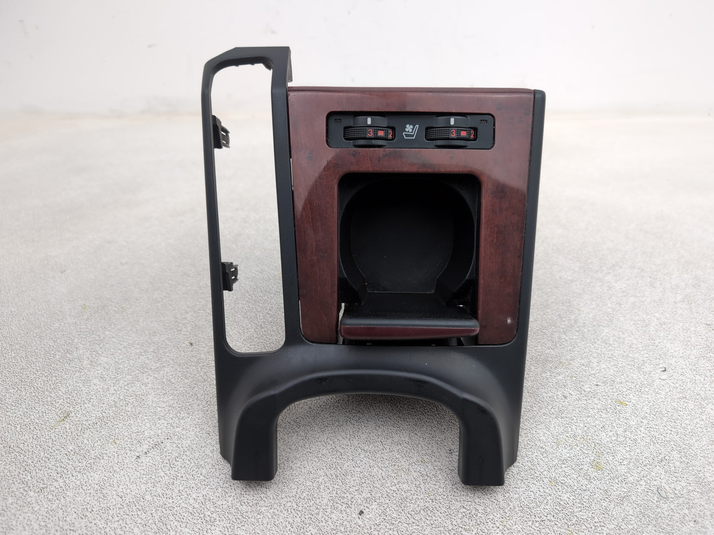 Centre Console Cup Holder 2
