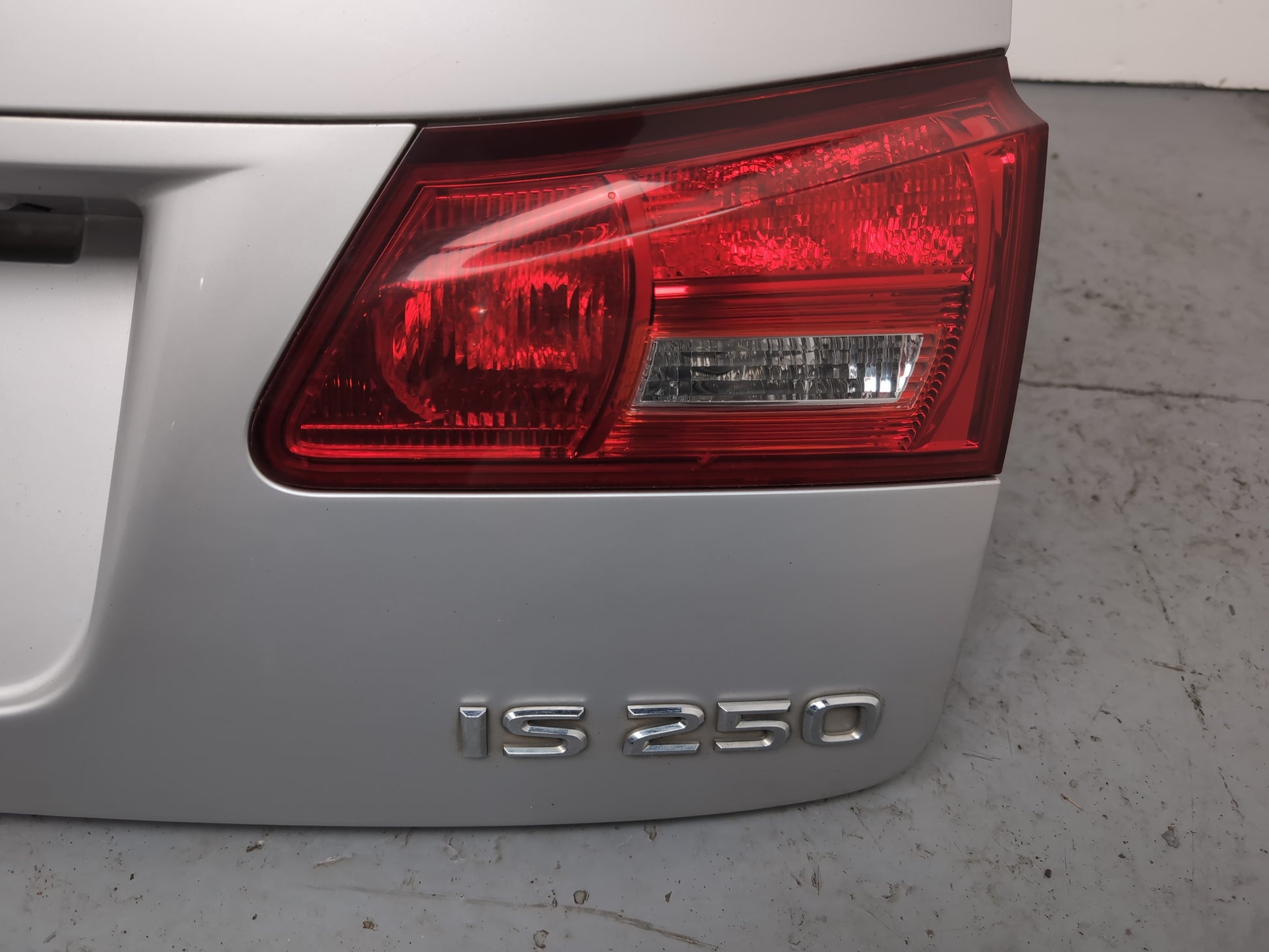 Boot Lid 4