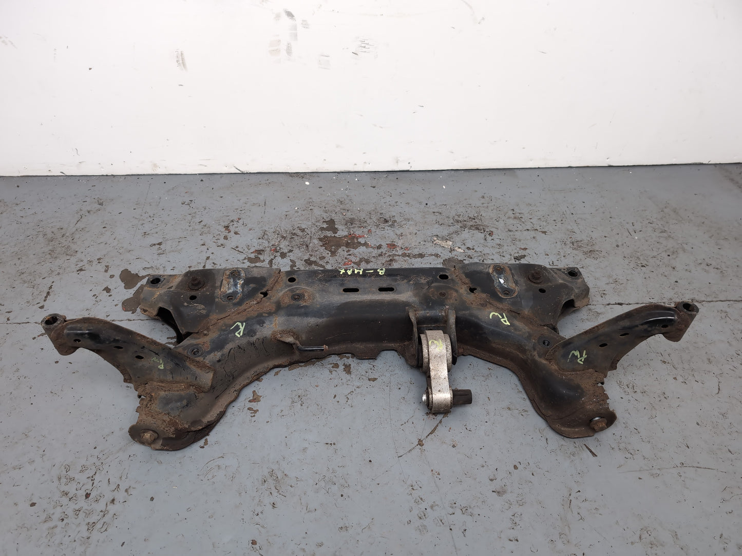 Subframe Front 2