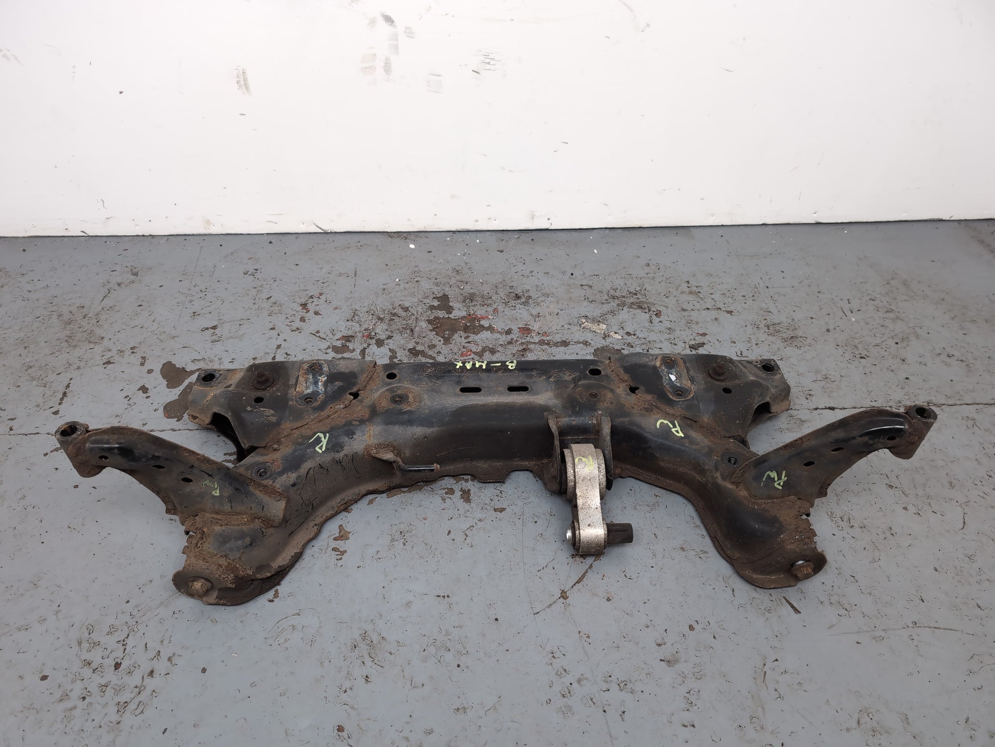 Subframe Front 2