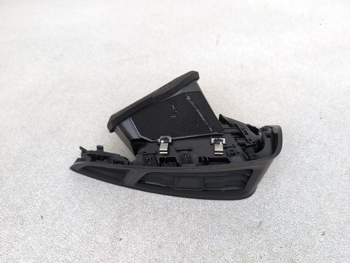 Dashboard Trim With Air Vent  4