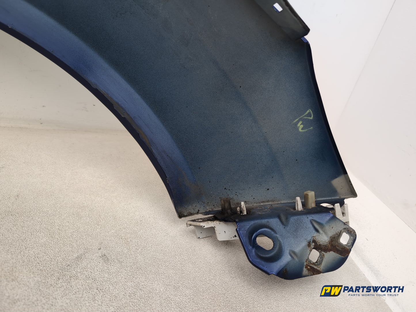 Wing Front LH 10