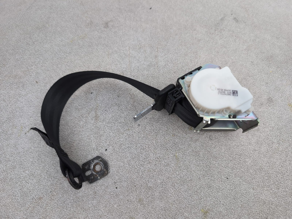 Seat Belt Rear RH 4