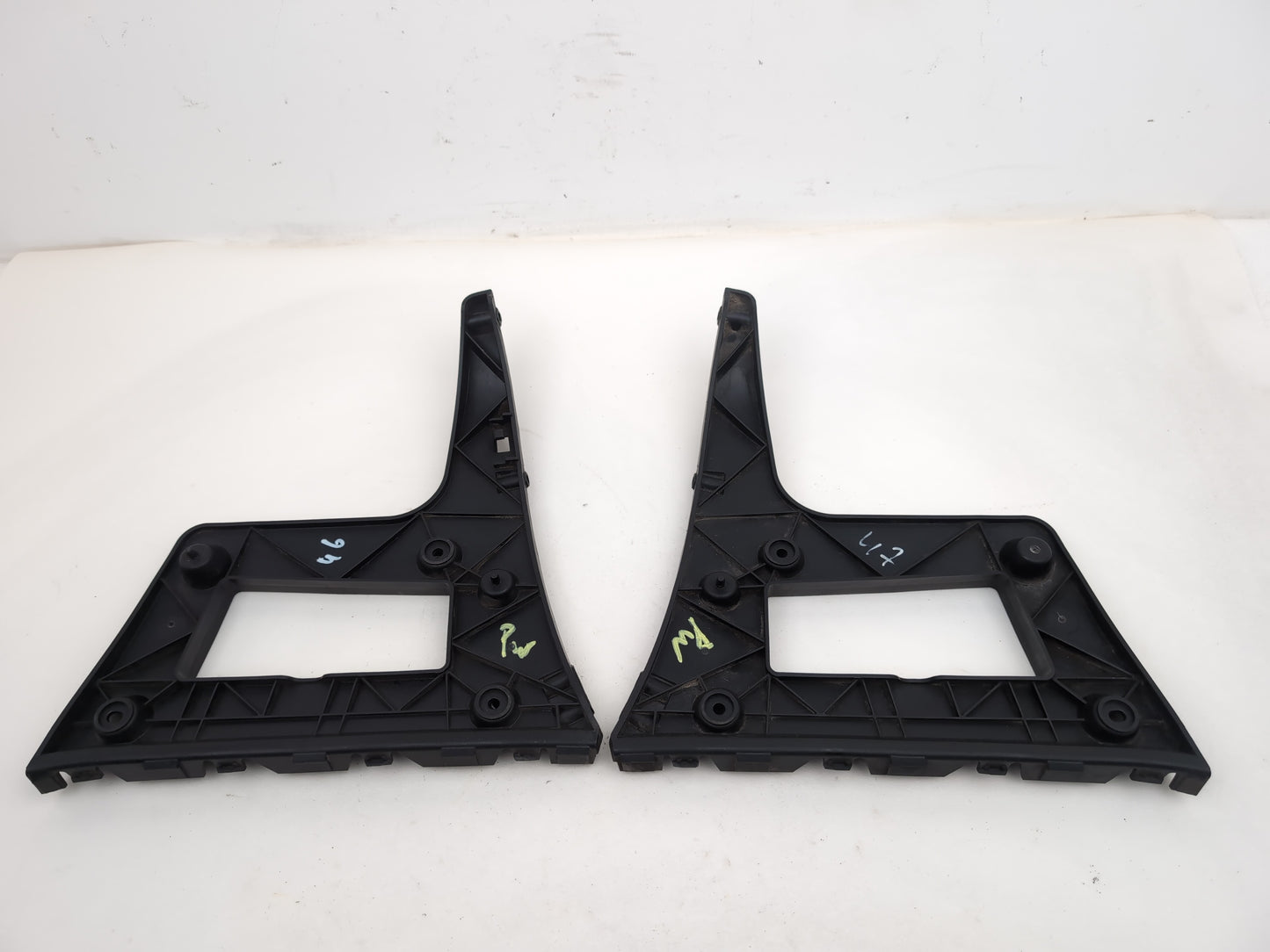 Bumper Rear Bracket LH 4