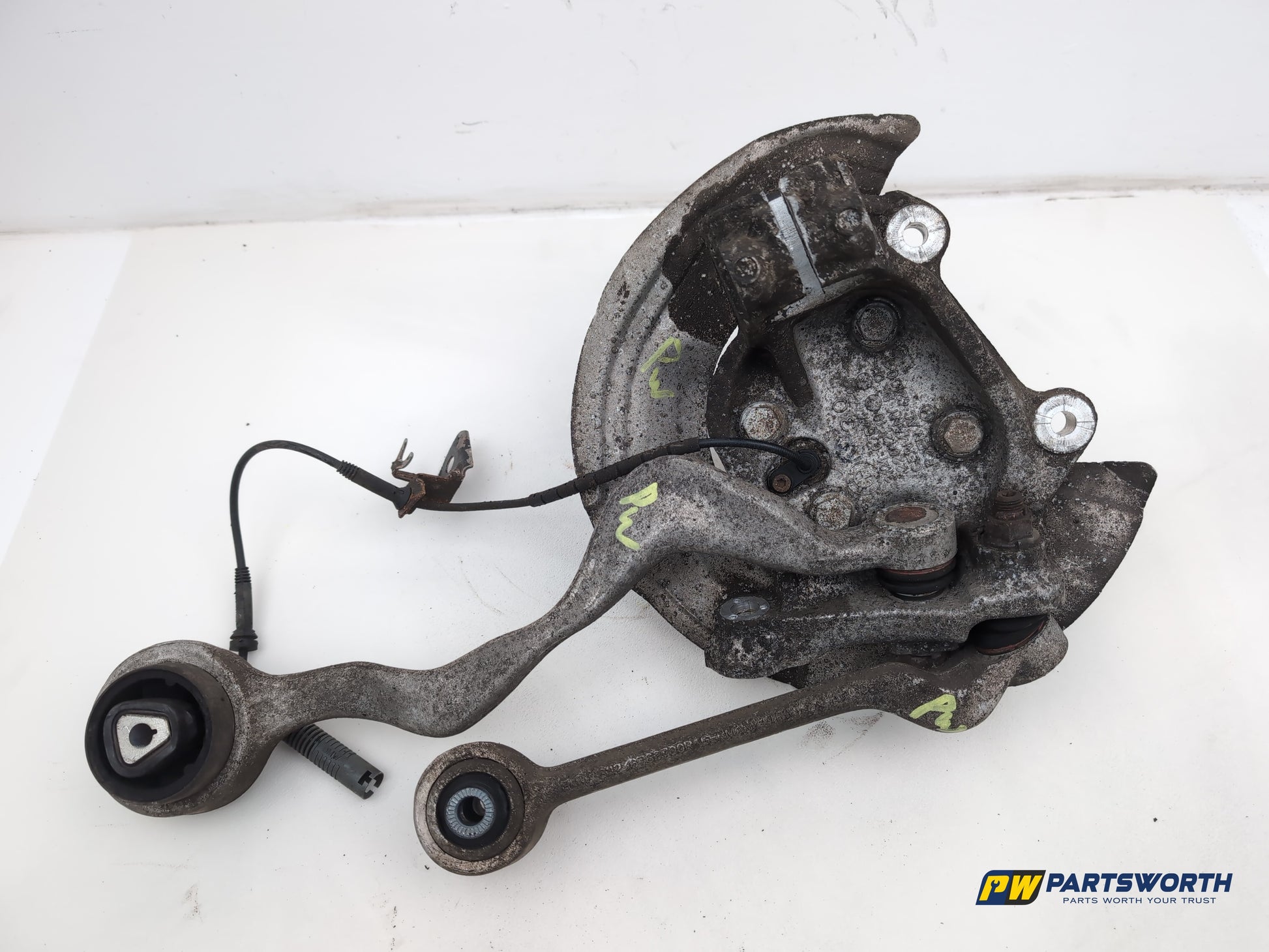 Wheel Hub Front RH 4