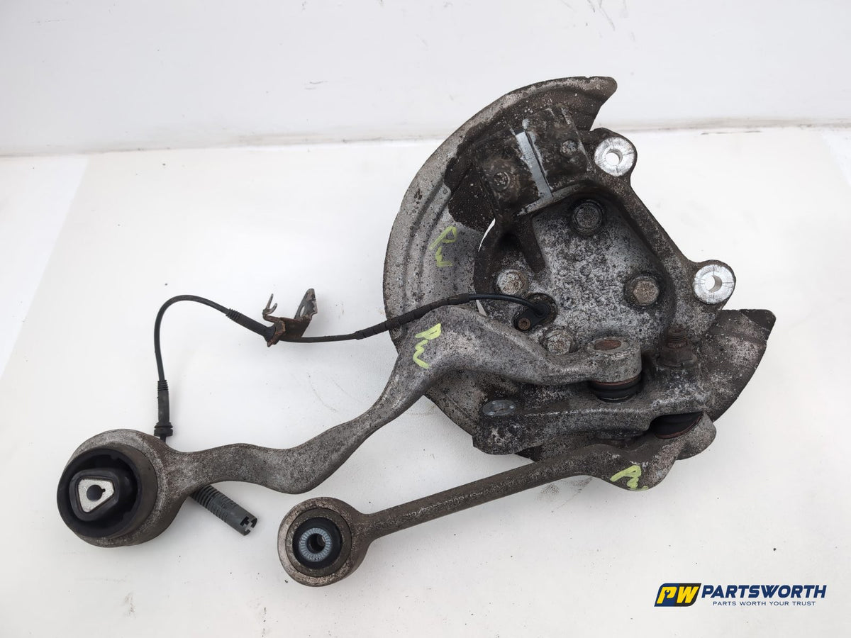 Wheel Hub Front RH 4