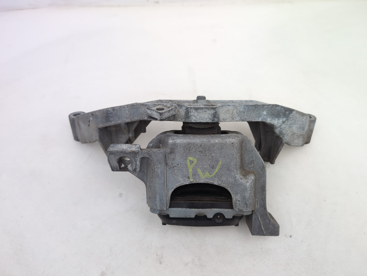 Engine Mounting Bracket 4