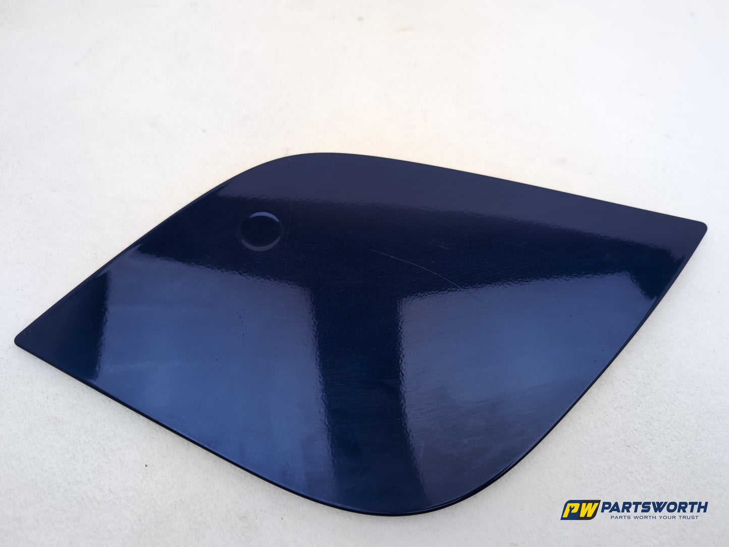 Fuel Filler Flap 4