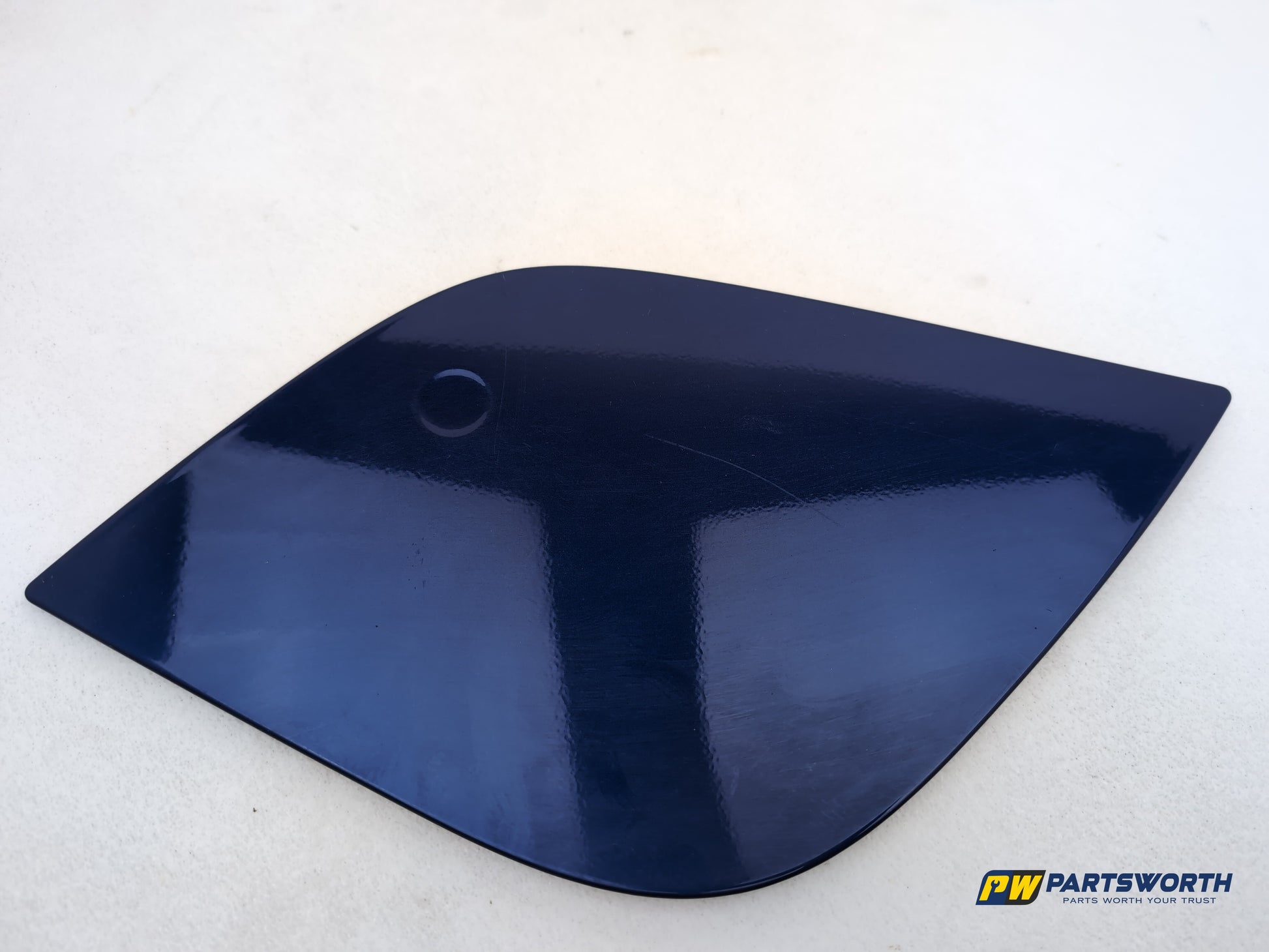 Fuel Filler Flap 4