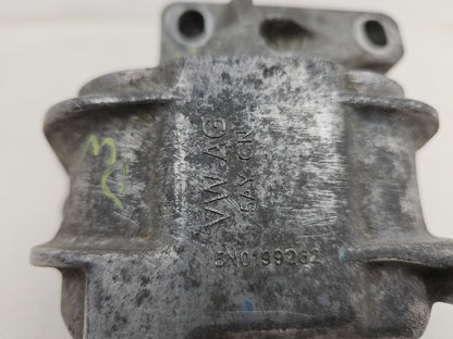 Engine Mounting Bracket Front 4