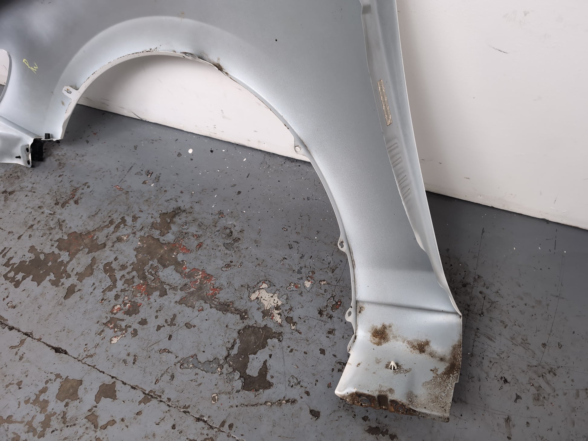 Wing Front RH 3