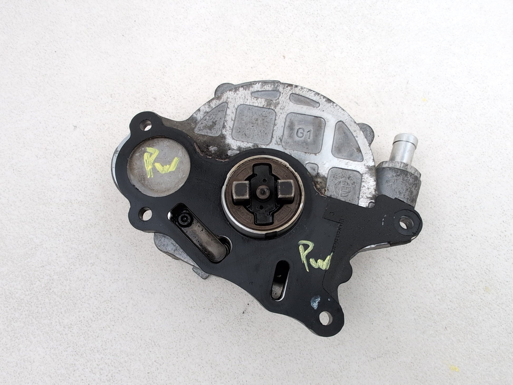 Vacuum Pump  4