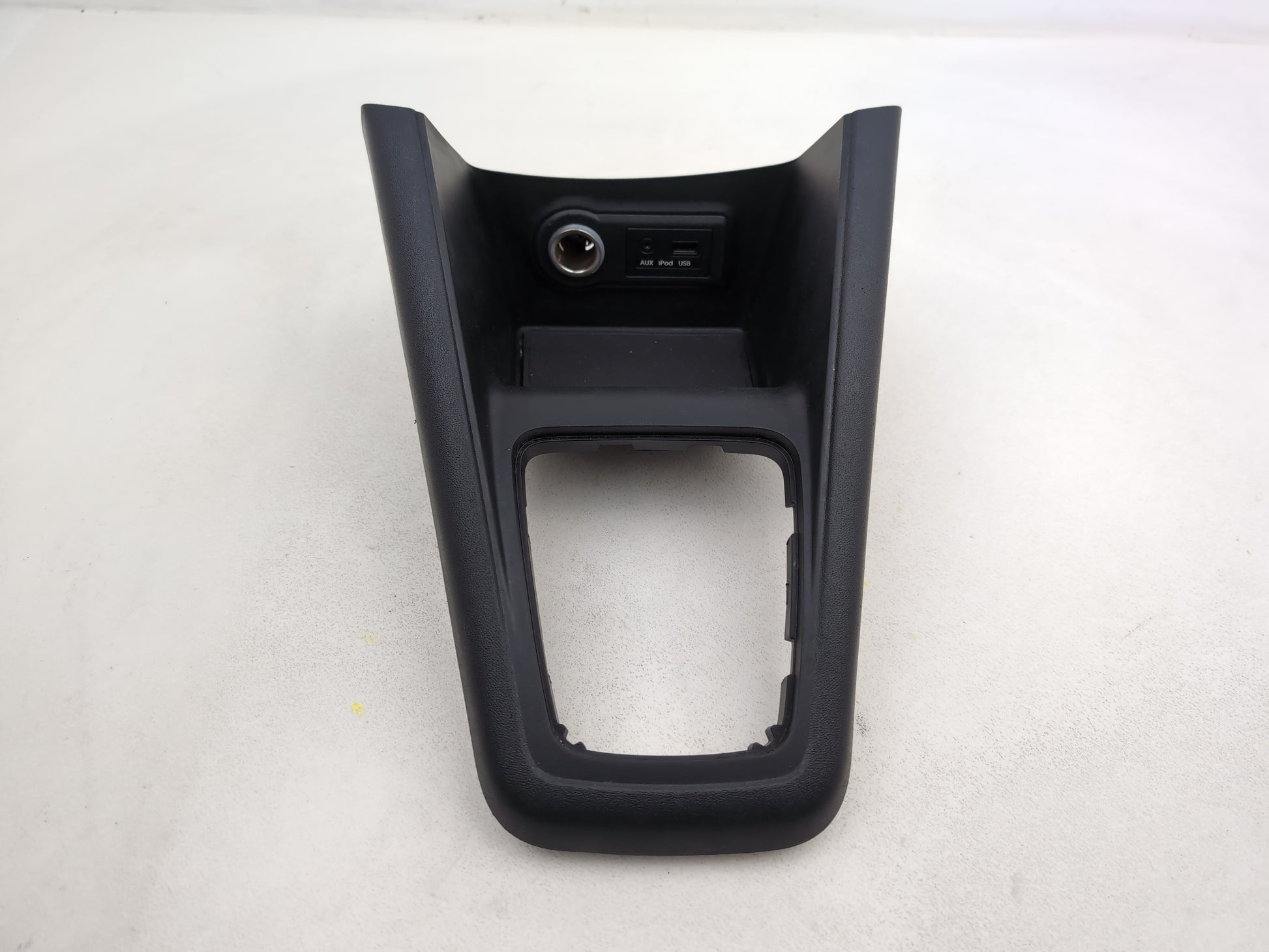 Centre Console Storage Tray 4
