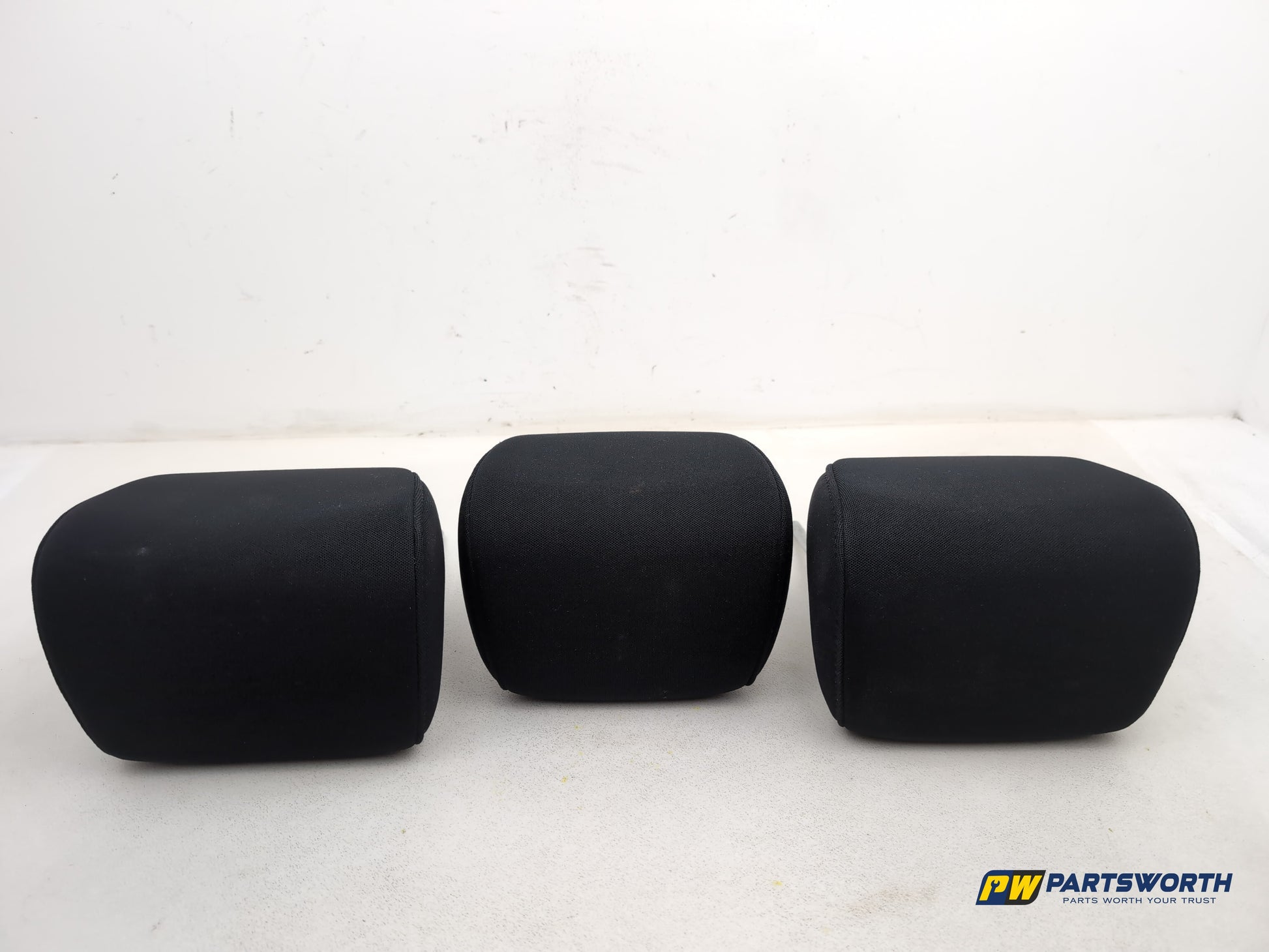 Rear Headrest 4