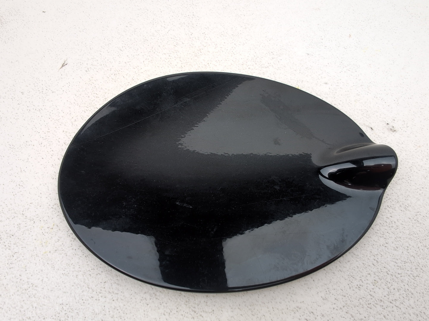 Fuel Filler Flap 4