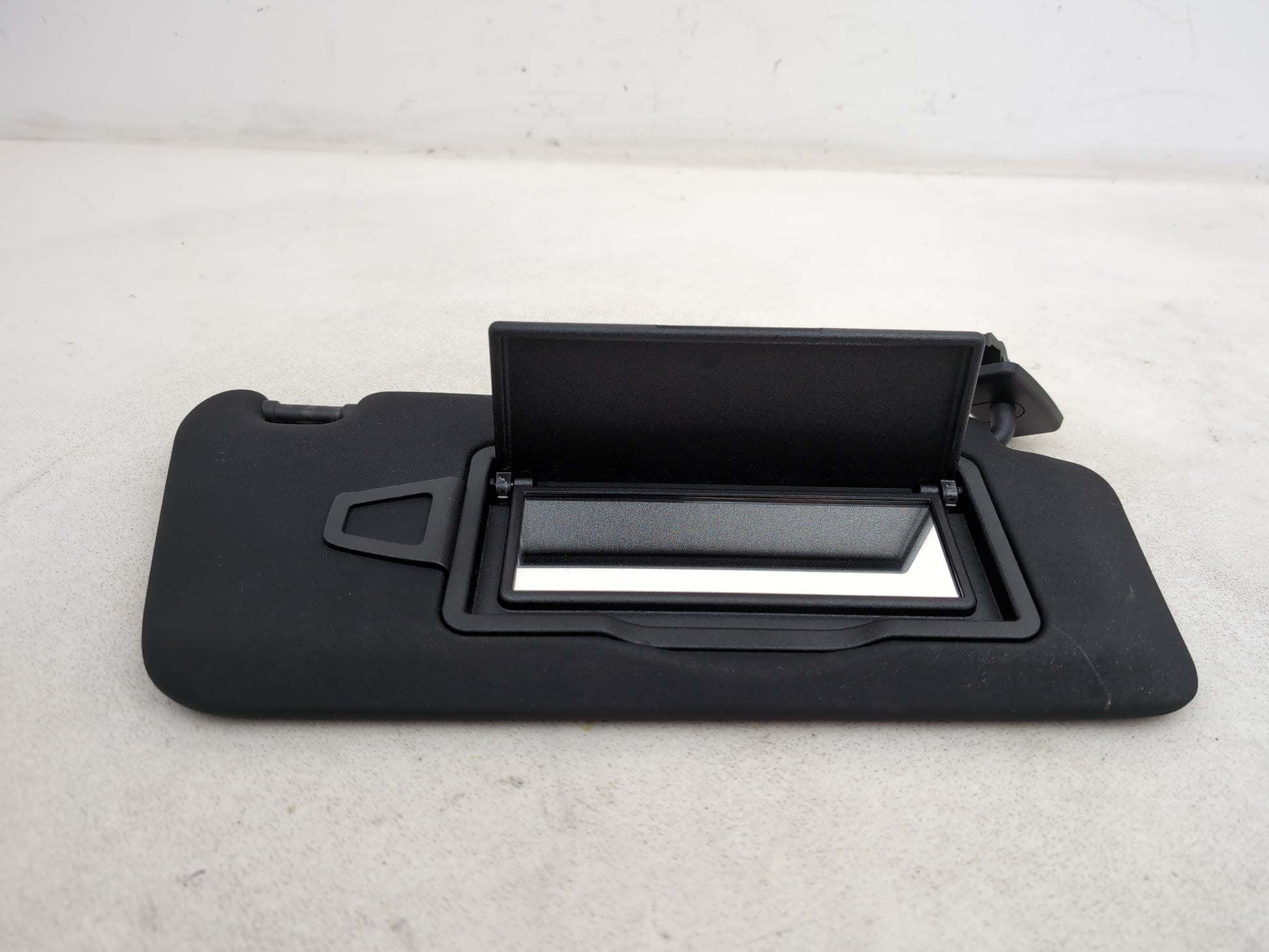 Sun Visor RH 4