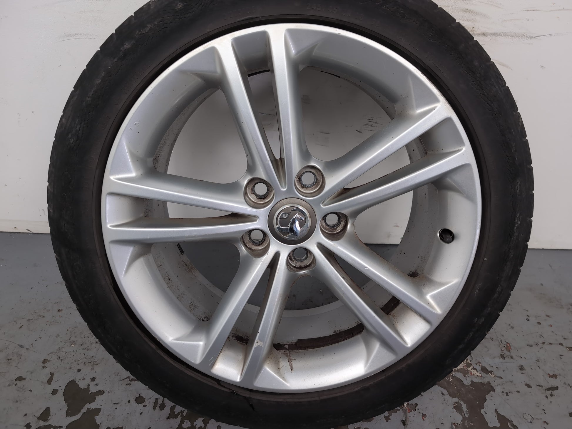 Wheel Road Alloy 4