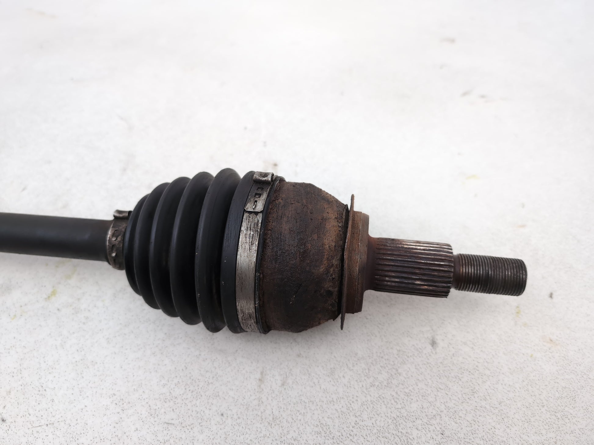 Driveshaft Front LH 4