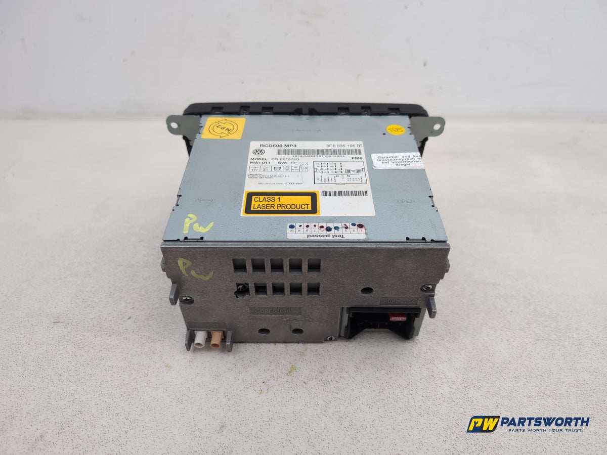 Radio - DAB/CD Player, Display screen + Facia  4