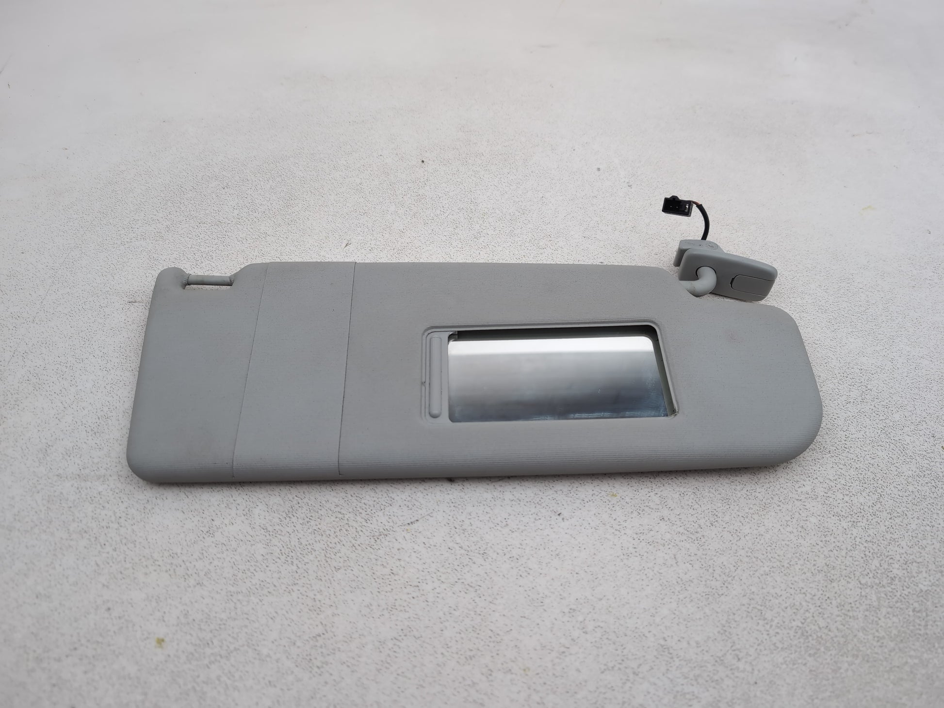 Sun Visor RH 4