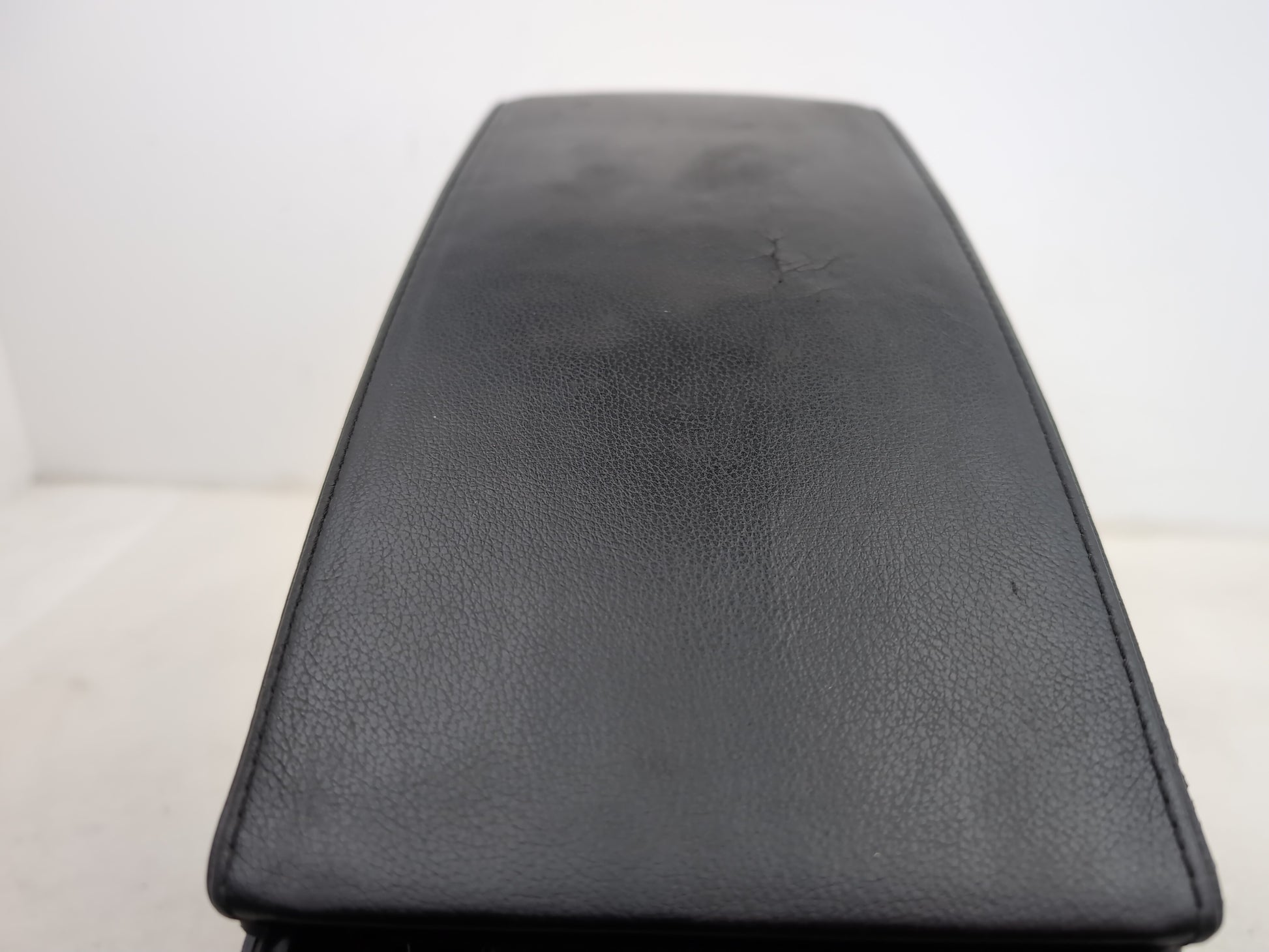 Centre Console Armrest 11