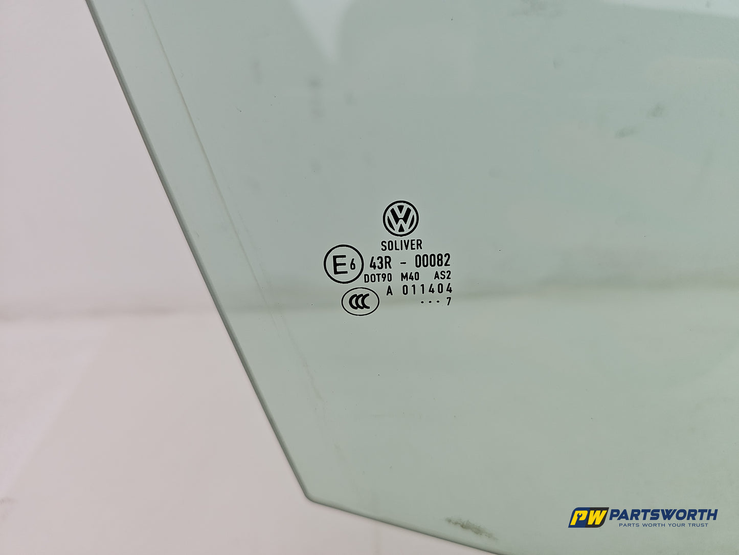 Door Glass Front RH 4