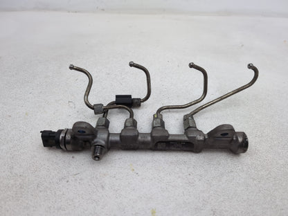 Fuel Rail 4