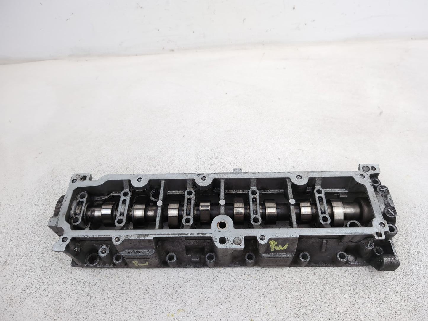 Camshaft Cover  4