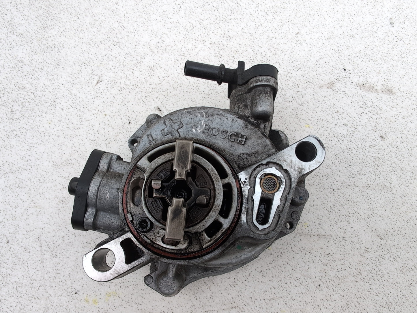 Vacuum Pump  4