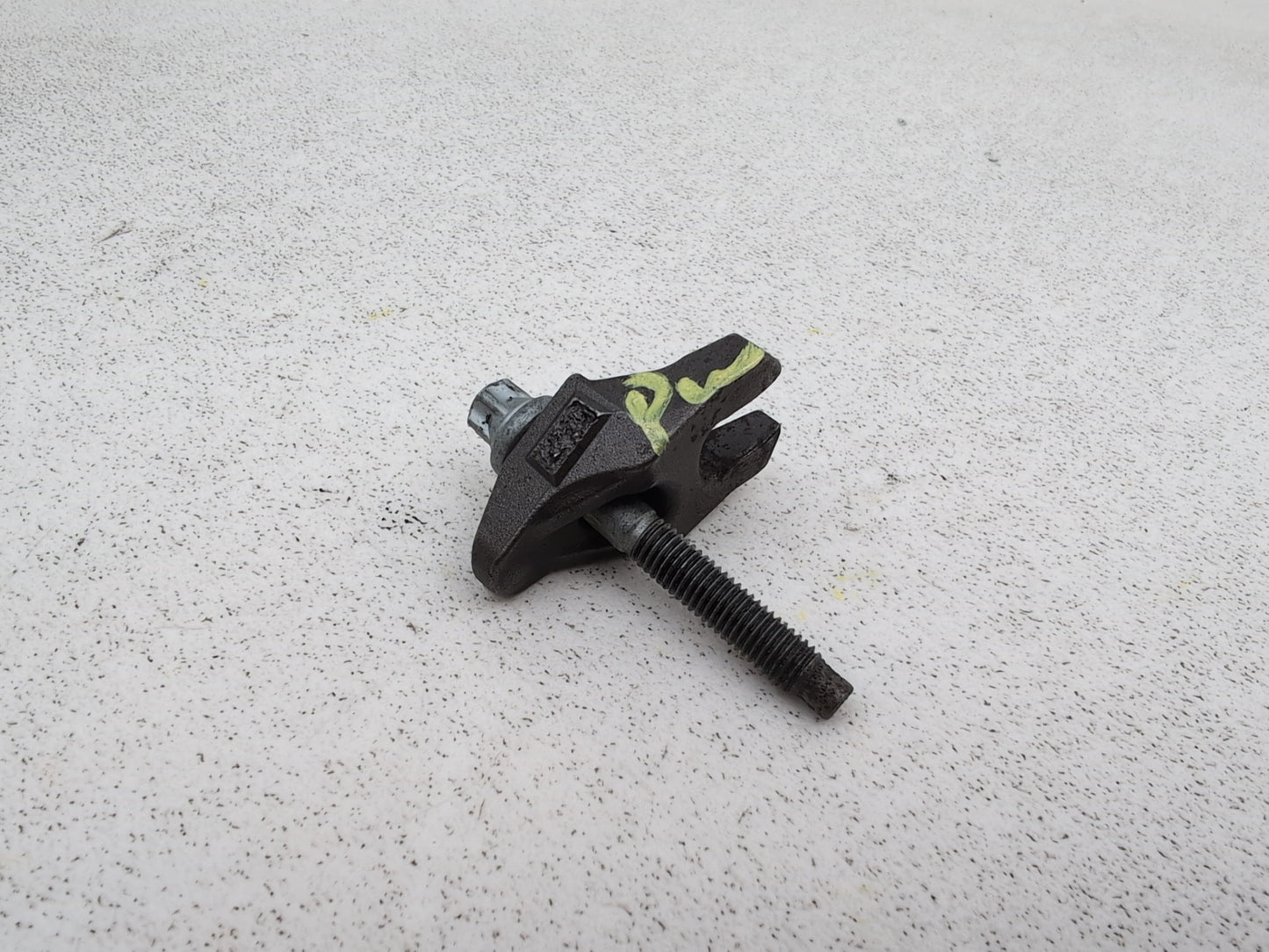 Engine Mounting Bracket 4