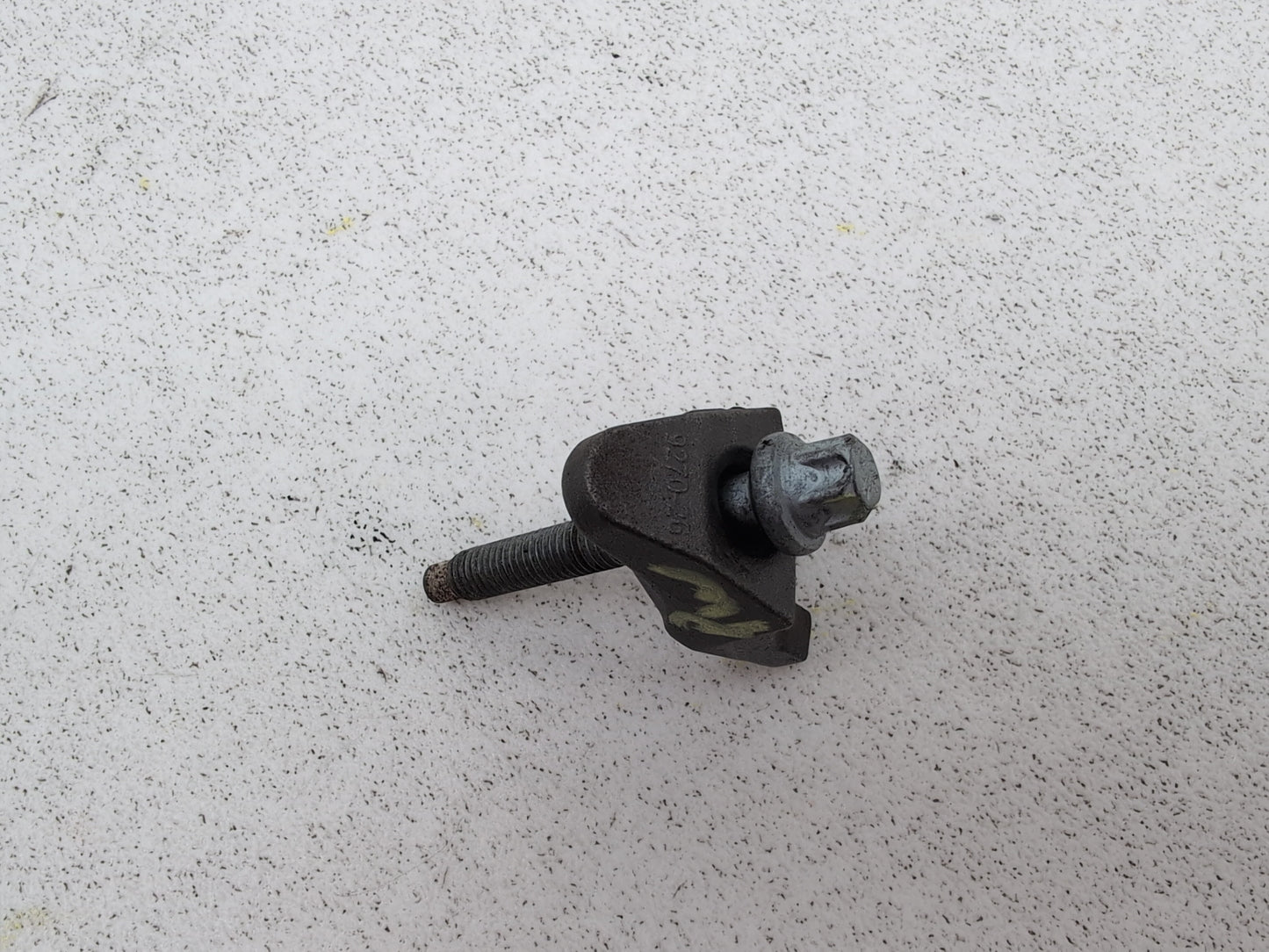Engine Mounting Bracket 4