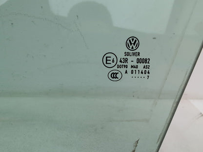 Door Glass Front LH 4