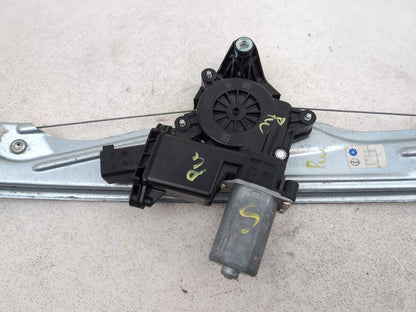 Door Rear Window Regulator RH 4