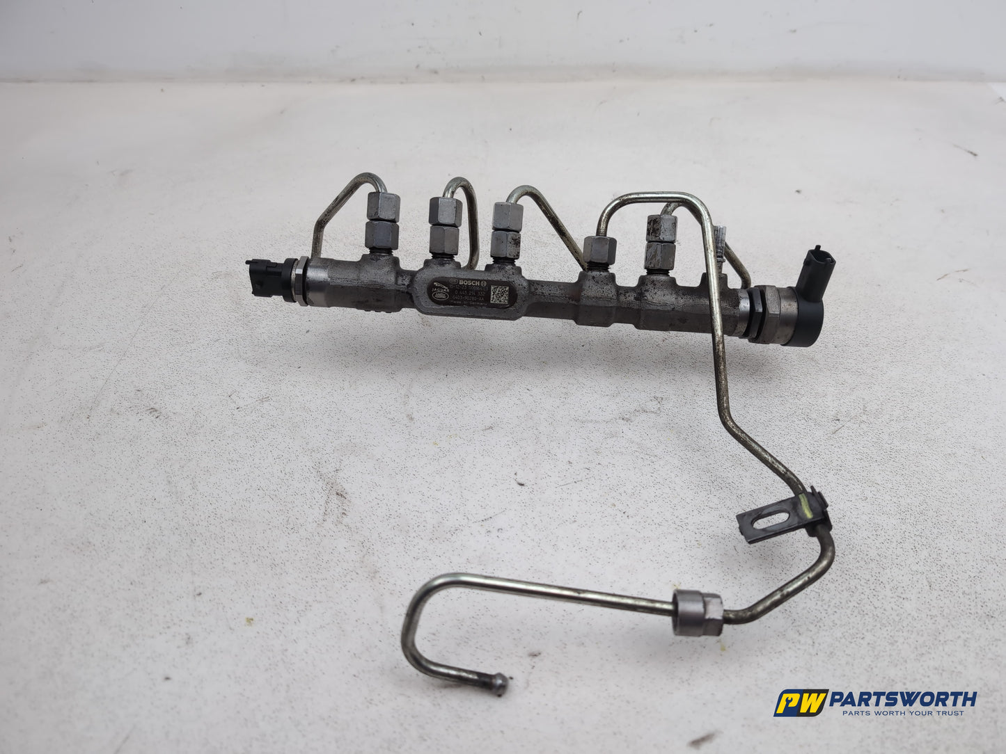 Fuel Rail 4