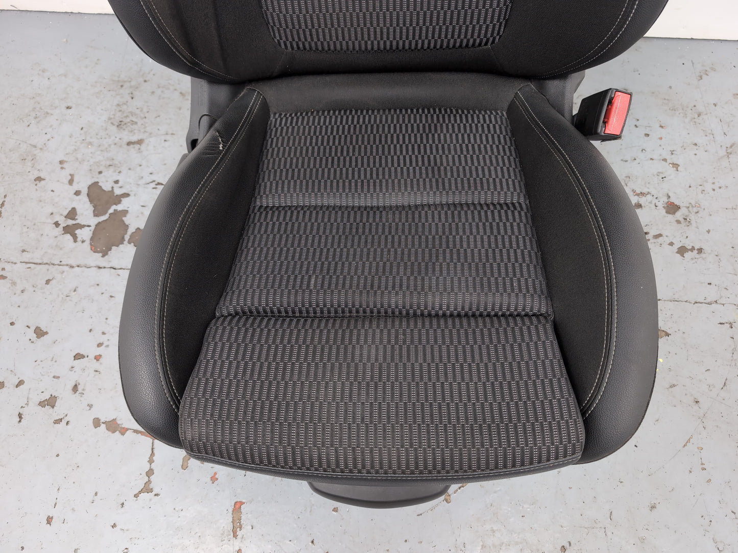 Vauxhall Insignia Sri Vx-Line Nav T D Seat Front Rh Driver Side 2015-2026 - photo 4