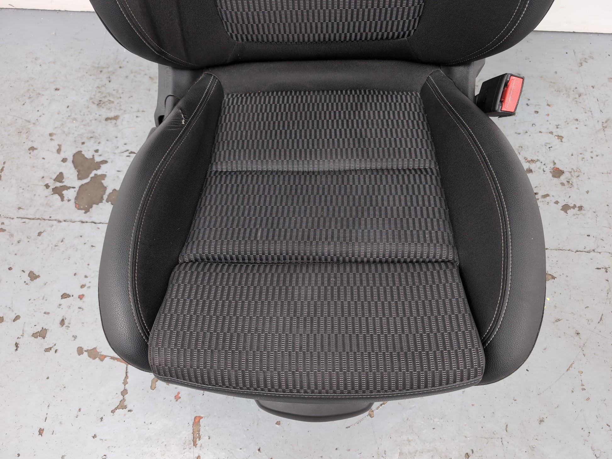 Vauxhall Insignia Sri Vx-Line Nav T D Seat Front Rh Driver Side 2015-2026 - photo 4