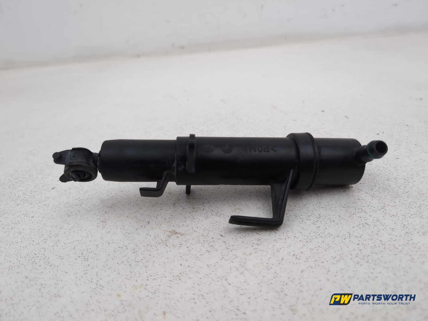 Headlamp Washer Jet RH 4