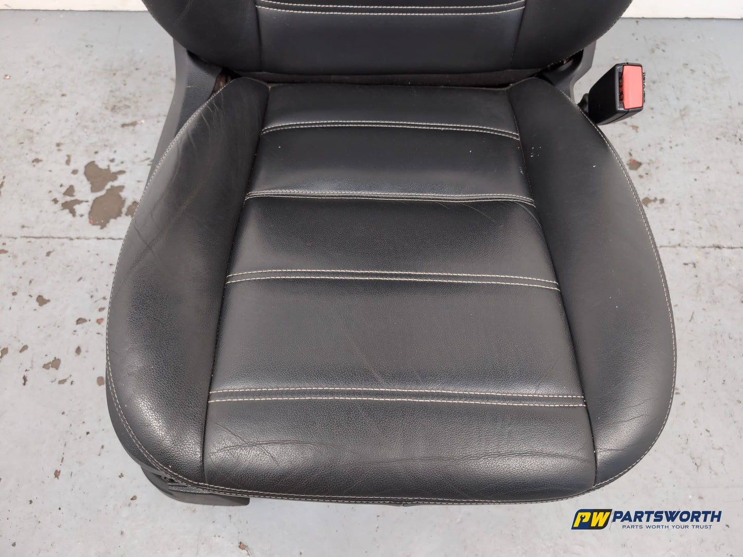 Ford Kuga Titanium X 4x4 Tdci Auto Seat Front Rh Heated Black Leather 2012-2019 - photo 4