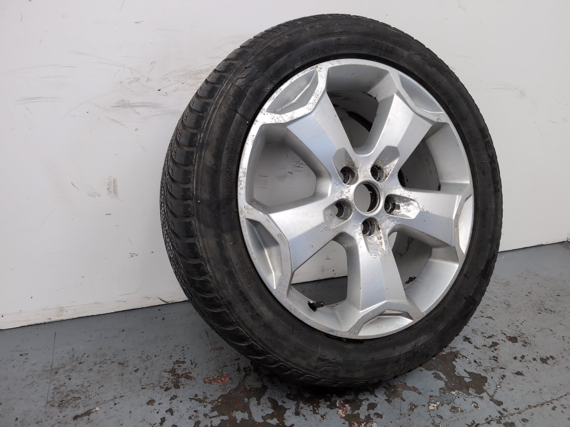 Ford Kuga Titanium X 4x4 Tdci Auto Wheel With Tyre 235/50 R18 6v4j1007bb - photo 4
