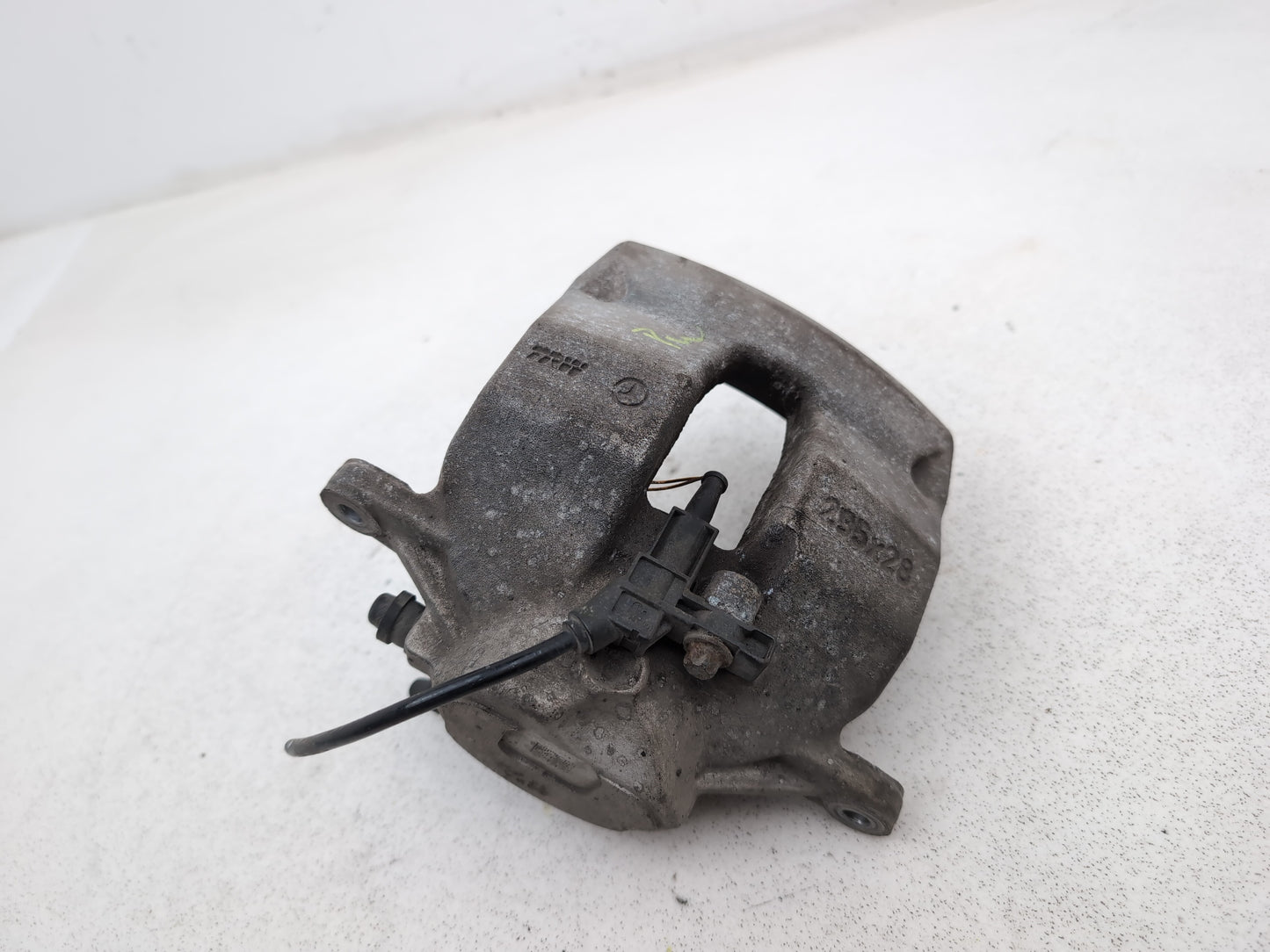 Mercedes-Benz C250 Amg Sport Ed125 Cdi Bcy A Brake Caliper Front Rh 2010-2014 - photo 4