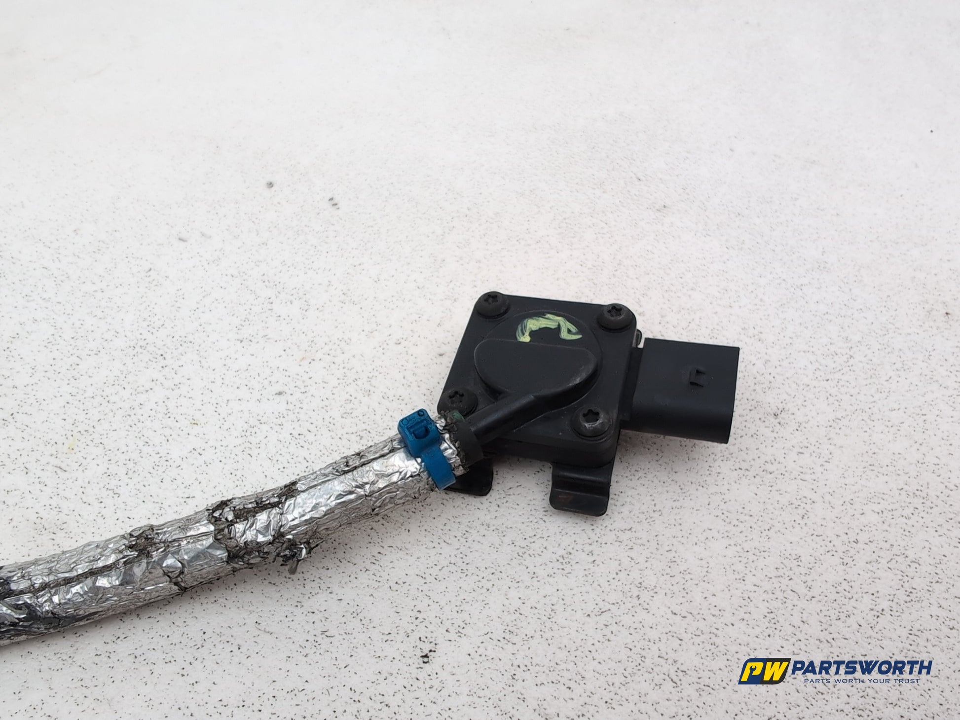 Bmw X5 E53 E60 E70 E87 E90 E91 Pressure Sensor Exhaust Sensor Unit 7789219 - photo 4